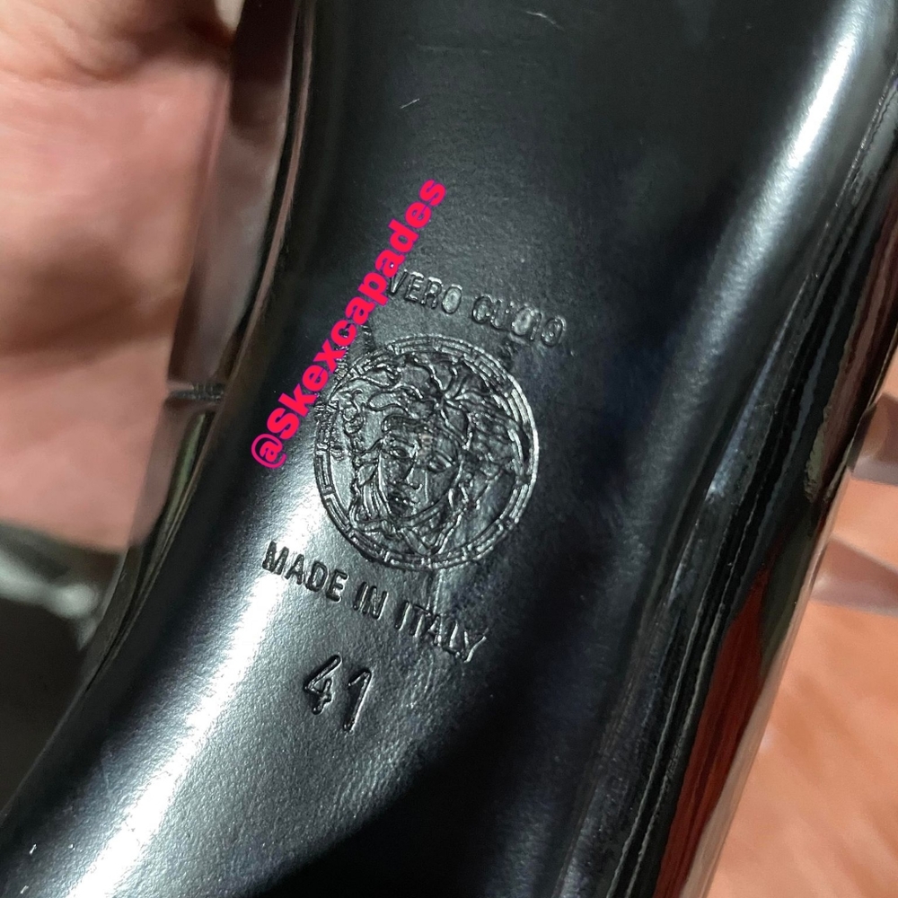 Versace heels - Picture 10 of 12